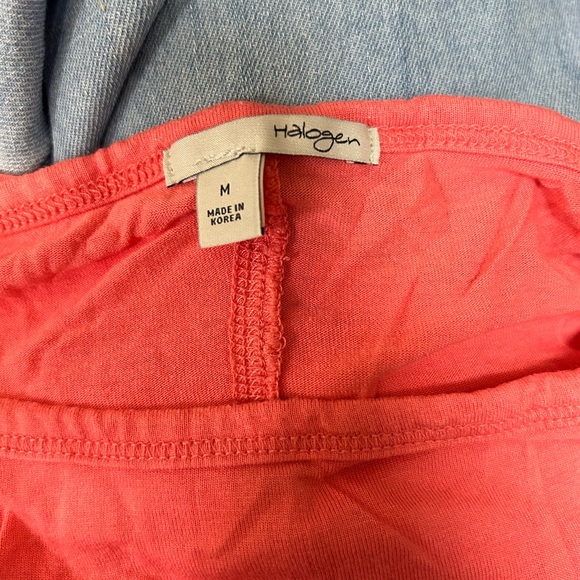 2/$30⚡️- SHIRT | Women’s Halogen shirt size medium (fits snug) - Picture 3 of 3